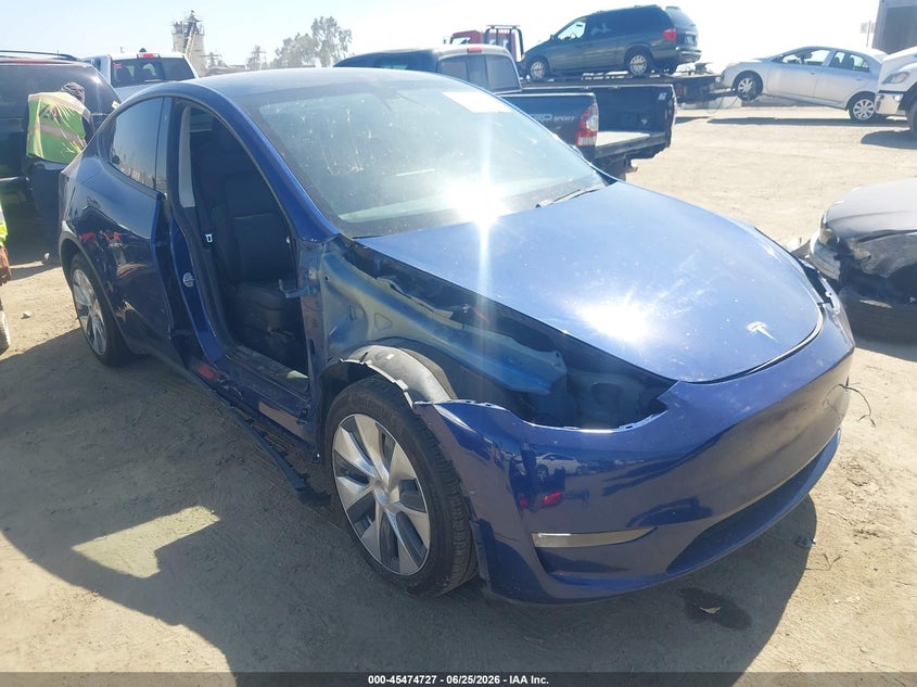 2020 Tesla Model y VIN 5YJYGDEE1LF057906 IAAI salvage auction — SIDE, Salvage (California), sold $6,900 on 2026-07-16 (photo 1)