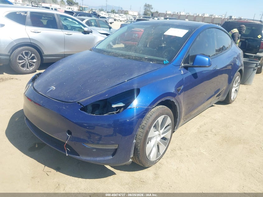 2020 Tesla Model y VIN 5YJYGDEE1LF057906 IAAI salvage auction — SIDE, Salvage (California), sold $6,900 on 2026-07-16 (photo 2)