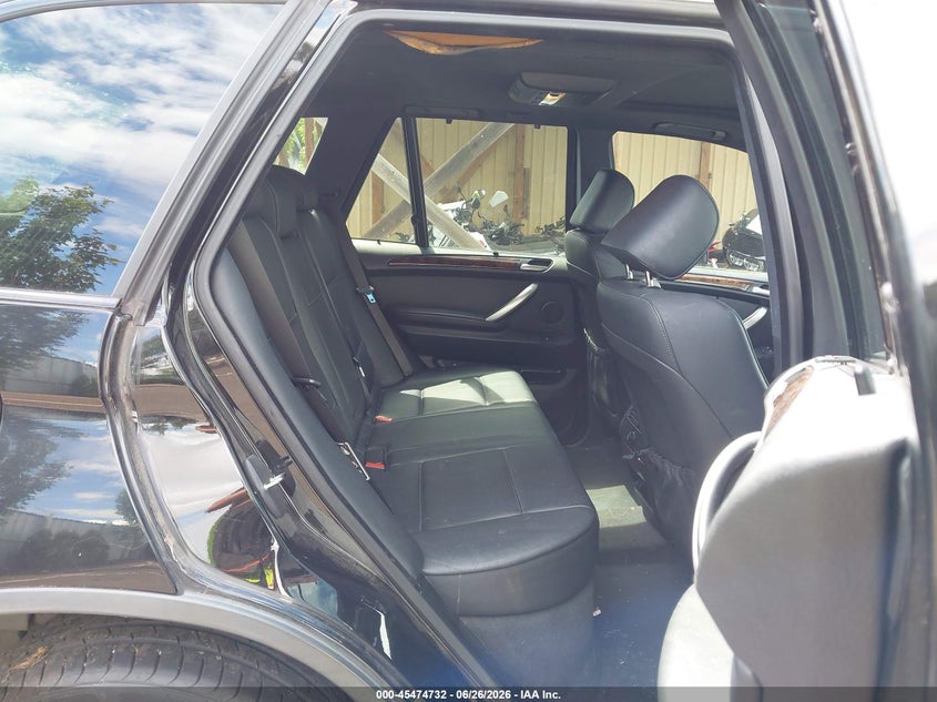 2003 BMW X5 VIN 5UXFB33583LH50019 IAAI salvage auction — NORMAL WEAR, Peddle Clear Public-Restricted (Oregon), sold $100 on 2026-07-14 (photo 8)