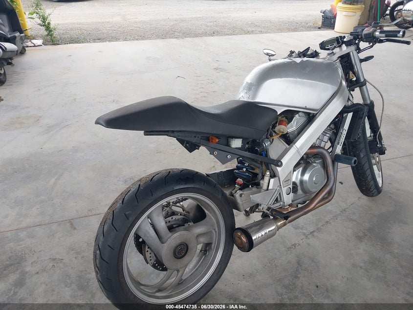 1988 Honda Nt650 VIN JH2RC3102JM000467 IAAI salvage auction — FRONT END, Bill Of Sale (Washington), sold $50 on 2026-07-22 (photo 4)