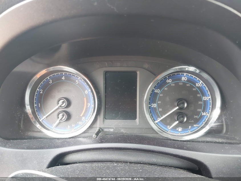 2018 Toyota Corolla VIN 5YFBURHE9JP845745 IAAI salvage auction — WATER/FLOOD, Salvage (Texas), sold $2,050 on 2026-08-01 (photo 7)
