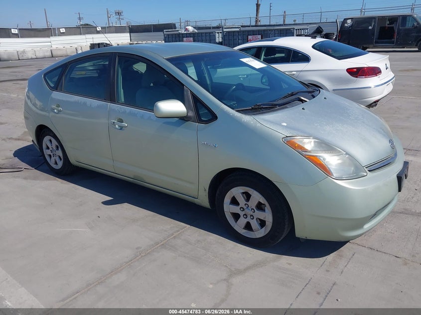 2009 Toyota Prius VIN JTDKB20U997875535 IAAI salvage auction — LEFT FRONT, Clear - Dealer Only (California), sold $725 on 2026-07-15 (photo 1)