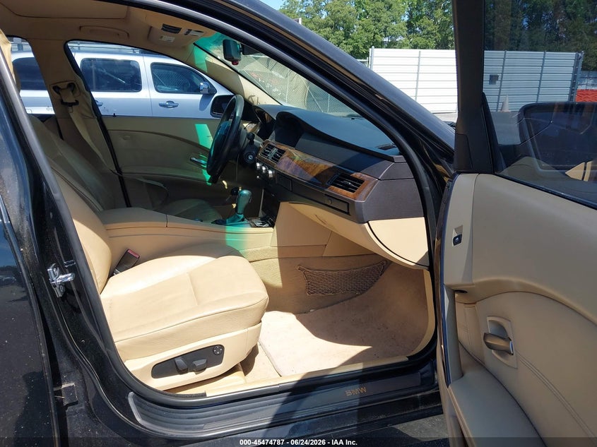 2006 BMW 5 series VIN WBANE53566CK78854 IAAI salvage auction — NORMAL WEAR, Repossession Paperwork (Georgia), sold $400 on 2026-07-22 (photo 5)
