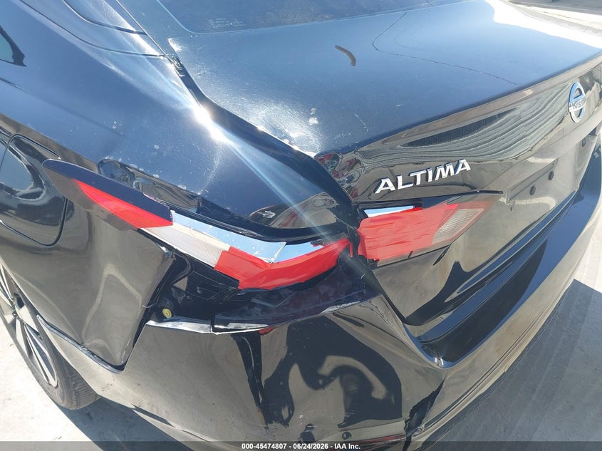 2019 Nissan Altima VIN 1N4BL4EV3KC195403 IAAI salvage auction — REAR END, Salvage (California), sold $3,000 on 2026-07-09 (photo 6)