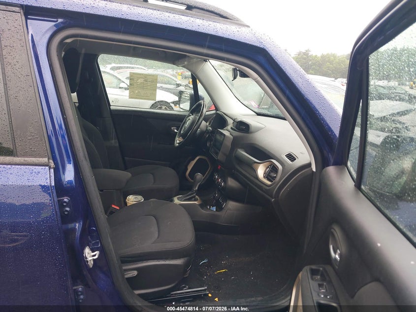 2017 Jeep Renegade VIN ZACCJBBB4HPG10381 IAAI salvage auction — LEFT FRONT, Salvage (Massachusetts), sold $375 on 2026-08-21 (photo 5)