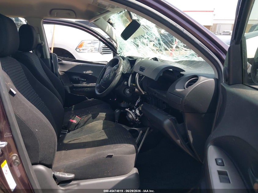 2014 Scion Xd VIN JTKKUPB45E1046827 IAAI salvage auction — ROLLOVER, Junk (Oklahoma), sold $150 on 2026-09-02 (photo 5)