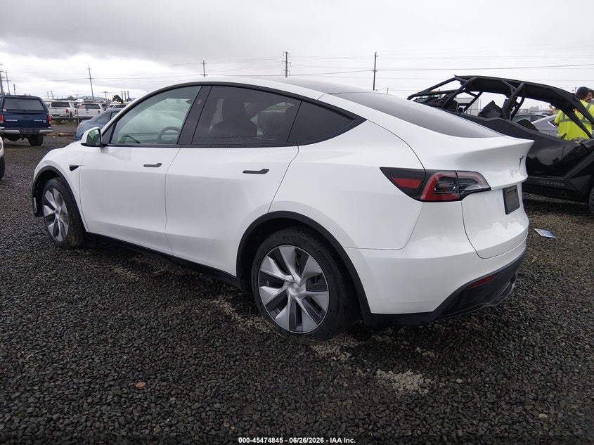 2023 Tesla Model y VIN 7SAYGDEE4PF808327 IAAI salvage auction — FRONT END, Salvage (Oregon), sold $15,675 on 2026-09-05 (photo 3)