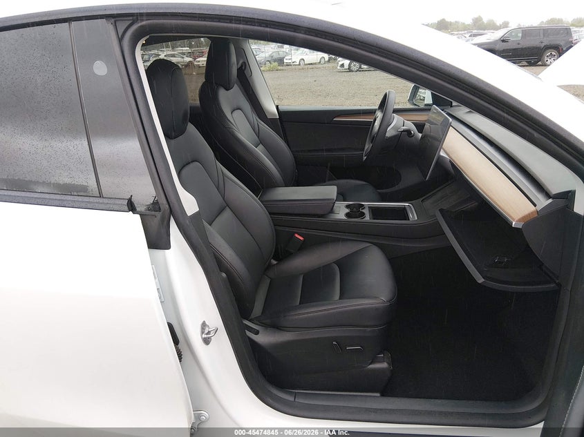 2023 Tesla Model y VIN 7SAYGDEE4PF808327 IAAI salvage auction — FRONT END, Salvage (Oregon), sold $15,675 on 2026-09-05 (photo 5)