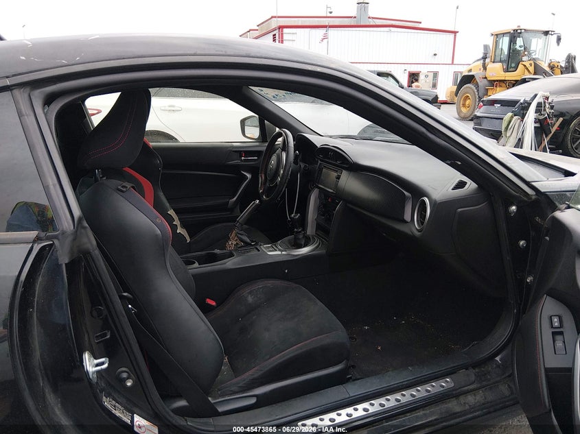 2014 Scion Fr-s VIN JF1ZNAA15E9704595 IAAI salvage auction — RIGHT FRONT, Salvage (California), sold $1,450 on 2026-07-30 (photo 5)
