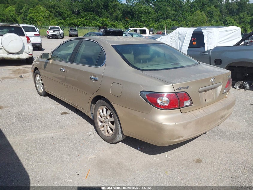 2004 Lexus Es 330 VIN JTHBA30G245032797 IAAI salvage auction — NORMAL WEAR, Clear (Louisiana), sold $425 on 2026-07-07 (photo 3)