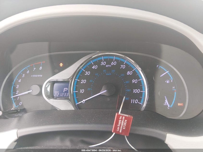 2012 Toyota Sienna VIN 5TDDK3DC8CS030771 IAAI salvage auction — HAIL, Clear (Colorado), sold $1,050 on 2026-07-28 (photo 7)