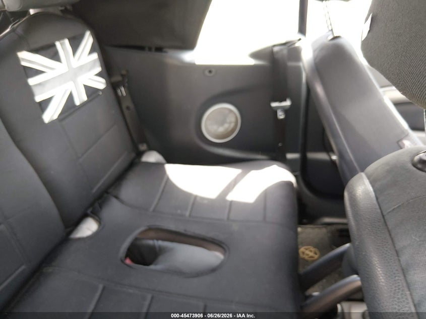 2008 Mini Cooper VIN WMWRH33588TU80725 IAAI salvage auction — NORMAL WEAR, Clear (South Carolina), sold $475 on 2026-07-07 (photo 8)
