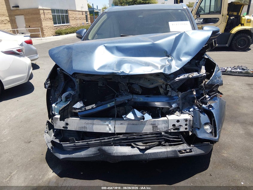 2017 Toyota Highlander VIN 5TDKZRFH4HS522526 IAAI salvage auction — FRONT END, Salvage Title, sold $4,100 on 2026-07-31 (photo 6)