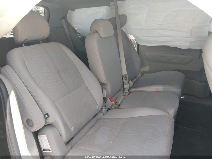 2016 Kia SEDONA VIN KNDMB5C11G6125996 IAAI salvage auction — ALL OVER, Salvage (California), sold $1,025 on 2026-07-07 (photo 8)