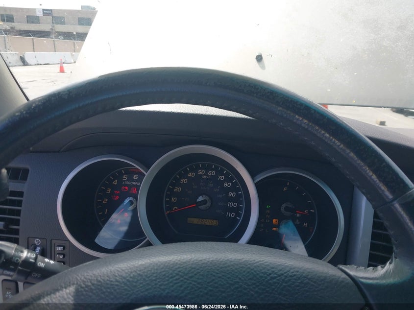 2008 Toyota 4runner VIN JTEBU17R78K002167 IAAI salvage auction — NORMAL WEAR, Clear - Dealer Only (California), sold $3,600 on 2026-07-29 (photo 7)