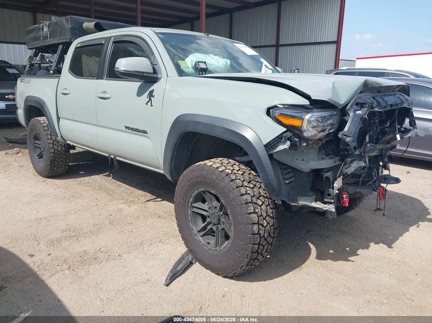 2022 Toyota Tacoma VIN 3TMCZ5AN1NM502028 — IAAI salvage auction photo