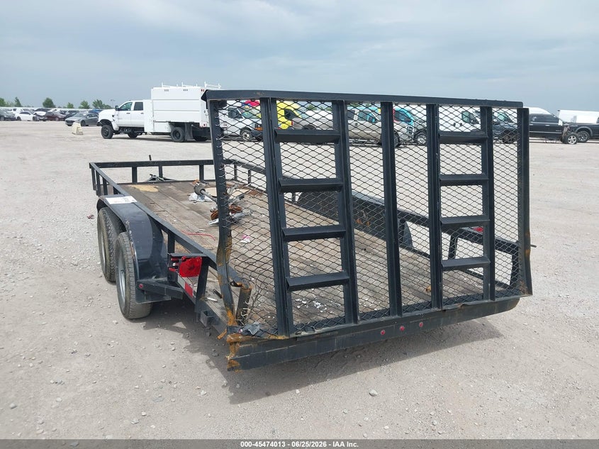 2025 Other Other VIN 5VNBU1623ST261808 IAAI salvage auction — REAR END, Salvage (Texas), sold $300 on 2026-07-15 (photo 6)