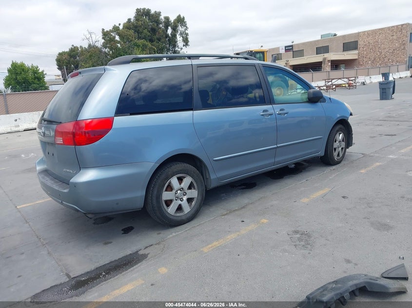 2004 Toyota Sienna VIN 5TDZA23C34S025757 IAAI salvage auction — LEFT SIDE, Salvage (California), sold $600 on 2026-07-13 (photo 4)