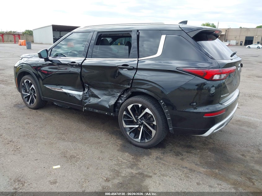 2022 Mitsubishi Outlander VIN JA4J4VA80NZ036603 IAAI salvage auction — SIDE, Salvage (California), sold $8,350 on 2026-07-29 (photo 3)