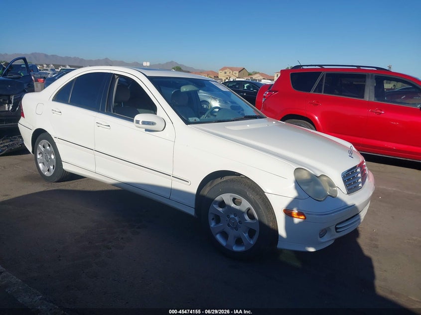 2005 Mercedes-benz C class VIN WDBRF61J45F571252 IAAI salvage auction — LEFT FRONT, Salvage (Arizona), sold $525 on 2026-07-28 (photo 1)
