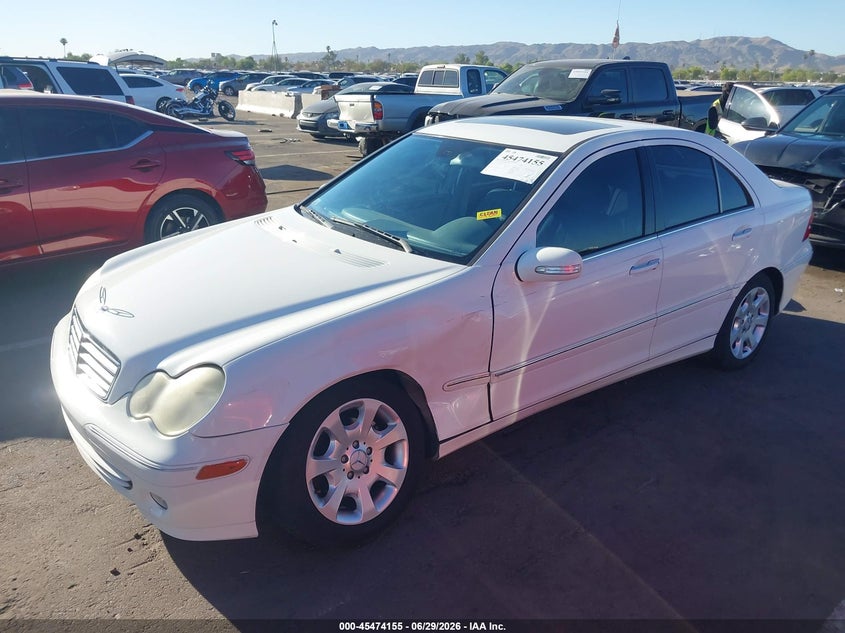 2005 Mercedes-benz C class VIN WDBRF61J45F571252 IAAI salvage auction — LEFT FRONT, Salvage (Arizona), sold $525 on 2026-07-28 (photo 6)