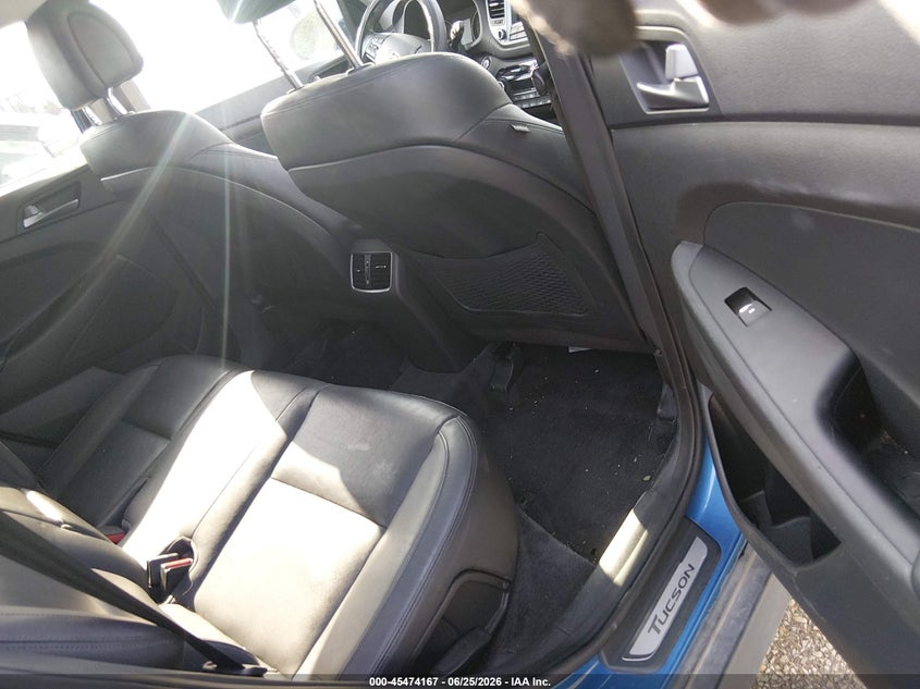 2016 Hyundai Tucson VIN KM8J3CA26GU124043 IAAI salvage auction — NORMAL WEAR, Original (Texas), sold $3,700 on 2026-07-13 (photo 8)