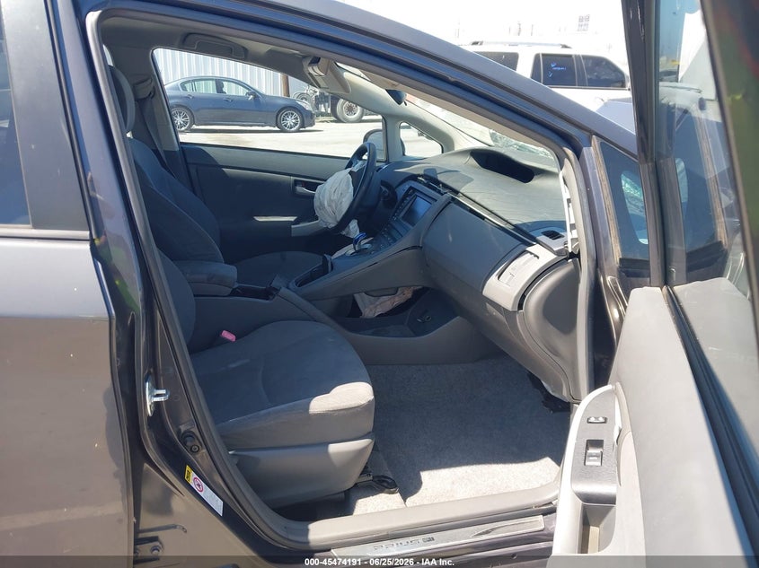 2010 Toyota Prius VIN JTDKN3DU7A1031153 IAAI salvage auction — FRONT END, Non-Repairable (California), sold $675 on 2026-07-15 (photo 5)