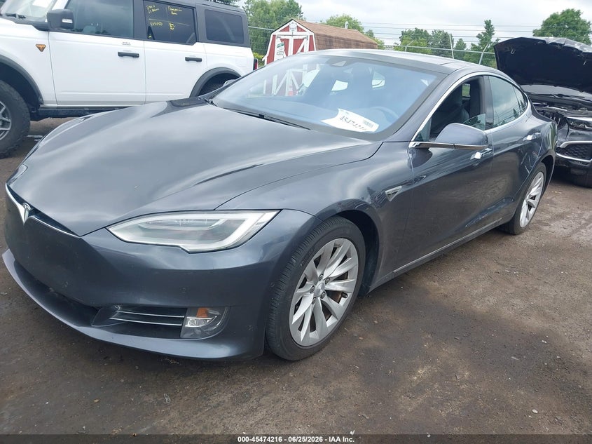 2016 Tesla Model s VIN 5YJSA1E27GF139754 IAAI salvage auction — NORMAL WEAR, Clear (Michigan), sold $5,200 on 2026-07-09 (photo 2)