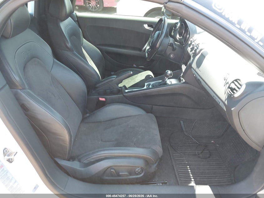 2012 Audi Tt VIN TRUSFAFK6C1001504 IAAI salvage auction — RIGHT FRONT, Salvage (California), sold $2,650 on 2026-07-06 (photo 5)