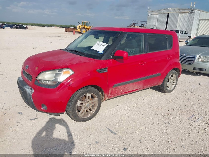 2011 Kia Soul VIN KNDJT2A28B7239037 IAAI salvage auction — NORMAL WEAR, Original (Texas), sold $475 on 2026-07-09 (photo 2)