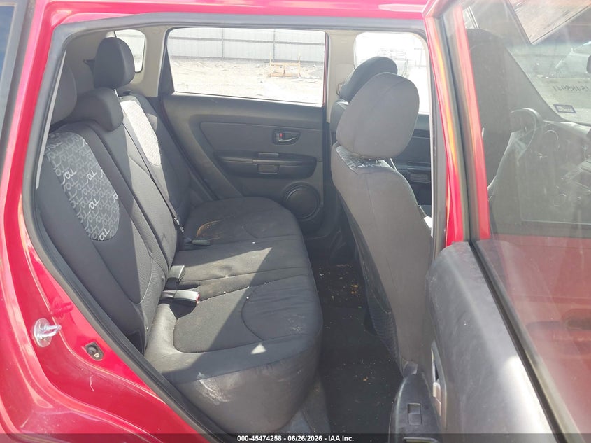 2011 Kia Soul VIN KNDJT2A28B7239037 IAAI salvage auction — NORMAL WEAR, Original (Texas), sold $475 on 2026-07-09 (photo 8)
