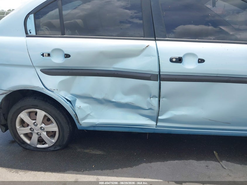 2009 Hyundai Accent VIN KMHCM46CX9U293837 IAAI salvage auction — NORMAL WEAR, Clear (Florida), sold $25 on 2026-07-29 (photo 6)