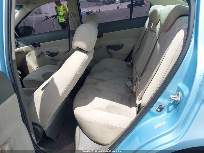 2009 Hyundai Accent VIN KMHCM46CX9U293837 IAAI salvage auction — NORMAL WEAR, Clear (Florida), sold $25 on 2026-07-29 (photo 8)