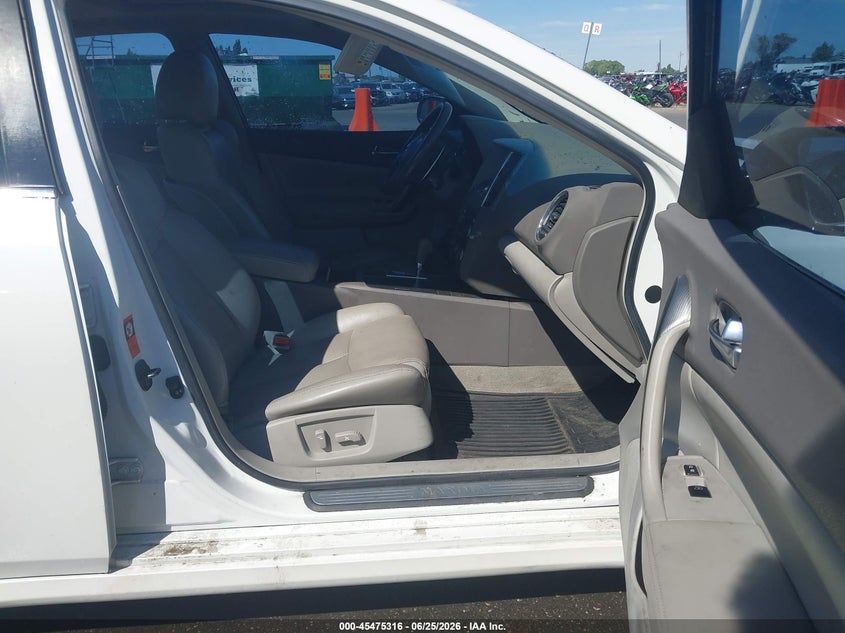 2009 Nissan Maxima VIN 1N4AA51E69C815412 IAAI salvage auction — NORMAL WEAR, Clear (Utah), sold $250 on 2026-07-09 (photo 5)
