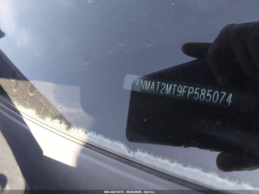 2015 Nissan Rogue sport VIN KNMAT2MT9FP585074 IAAI salvage auction — NORMAL WEAR, Original (Texas), sold $225 on 2026-07-29 (photo 9)