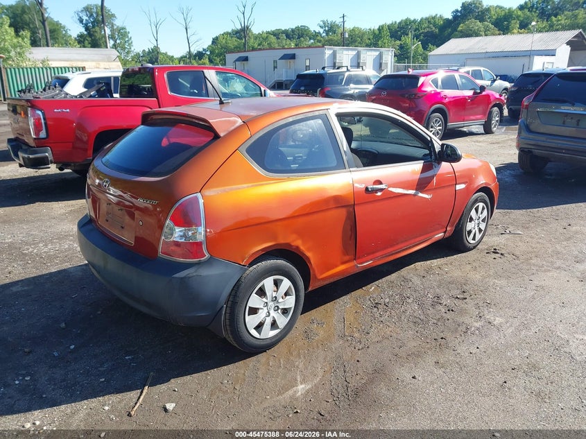 2009 Hyundai Accent VIN KMHCM36C79U140939 IAAI salvage auction — NORMAL WEAR, Clear (Maryland), sold $400 on 2026-07-07 (photo 4)