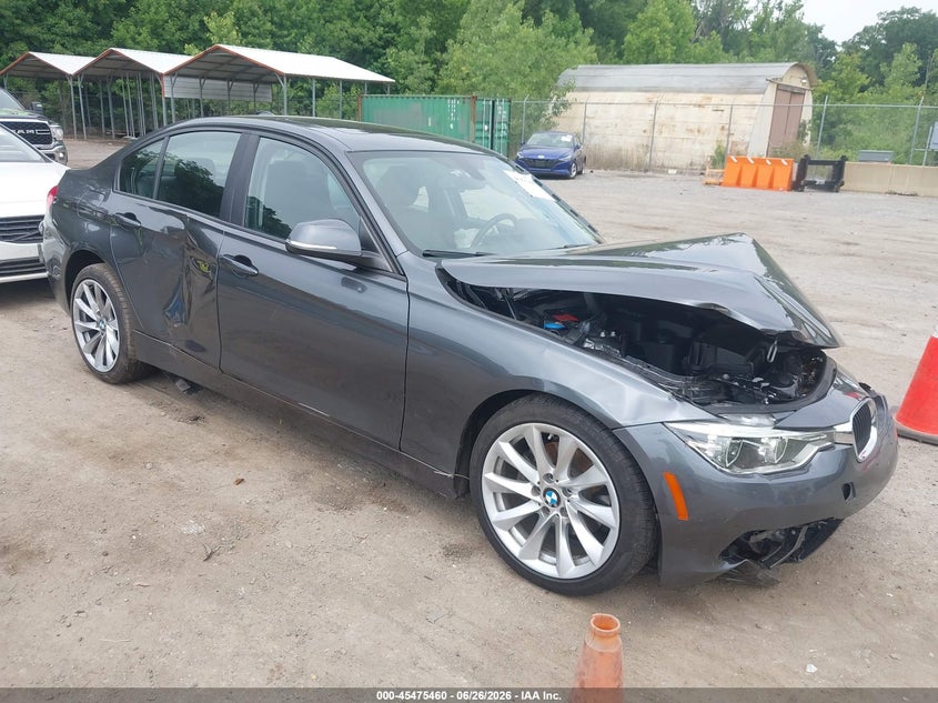 2018 BMW 3er VIN WBA8A3C51JA498954 IAAI salvage auction — FRONT END, Salvage Title, sold $825 on 2026-07-28 (photo 1)