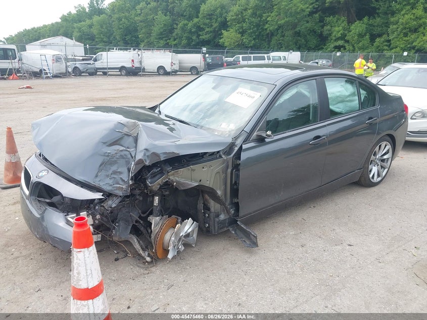 2018 BMW 3er VIN WBA8A3C51JA498954 IAAI salvage auction — FRONT END, Salvage Title, sold $825 on 2026-07-28 (photo 2)