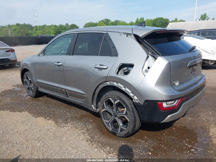 2023 Kia Niro VIN KNDCT3LE2P5098362 IAAI salvage auction — SIDE, Salvage Title, sold $8,900 on 2026-08-21 (photo 3)