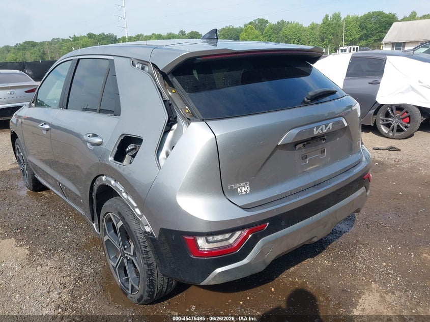 2023 Kia Niro VIN KNDCT3LE2P5098362 IAAI salvage auction — SIDE, Salvage Title, sold $8,900 on 2026-08-21 (photo 6)