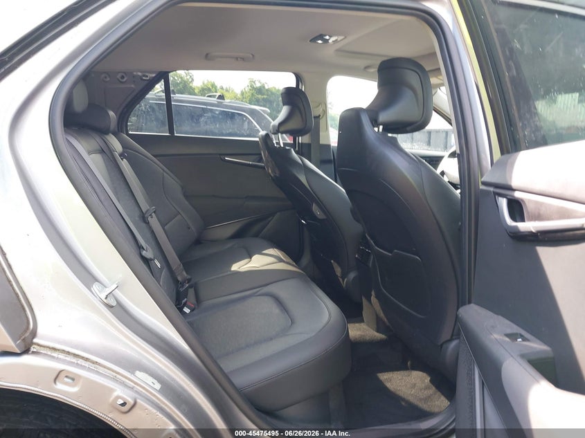 2023 Kia Niro VIN KNDCT3LE2P5098362 IAAI salvage auction — SIDE, Salvage Title, sold $8,900 on 2026-08-21 (photo 8)