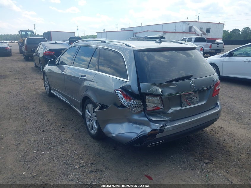 2011 Mercedes-benz E-klasse VIN WDDHH8HBXBA228848 IAAI salvage auction — REAR END, Salvage - Greater Than 75% (Maryland), sold $50 on 2026-07-22 (photo 3)