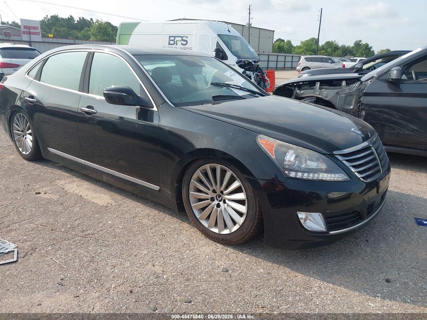 2016 Hyundai Equus VIN KMHGH4JHXGU102407 IAAI salvage auction — NORMAL WEAR, Original (Texas), sold $2,375 on 2026-07-29 (photo 1)