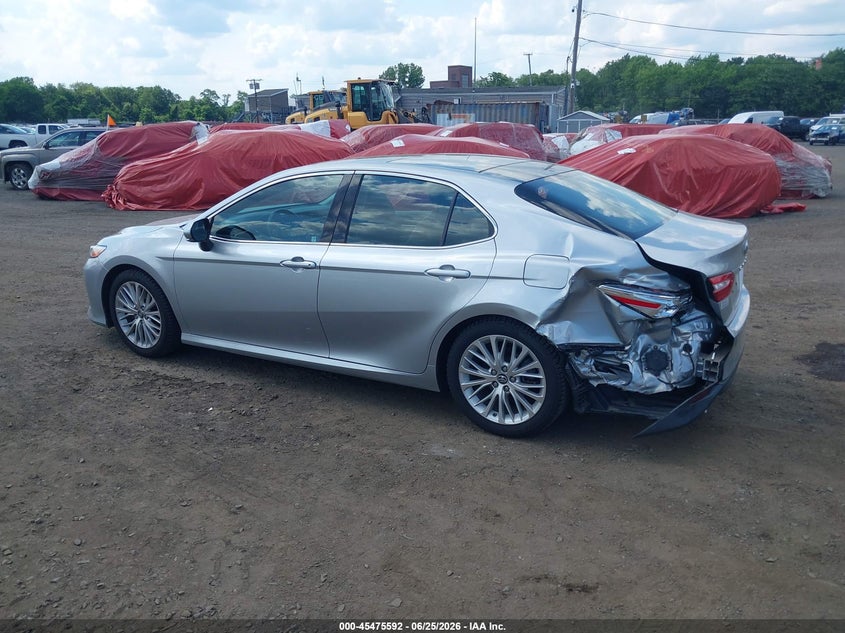 2018 Toyota Camry VIN 4T1B11HK6JU033107 IAAI salvage auction — SIDE, Salvage (Idaho), sold $6,700 on 2026-07-10 (photo 6)