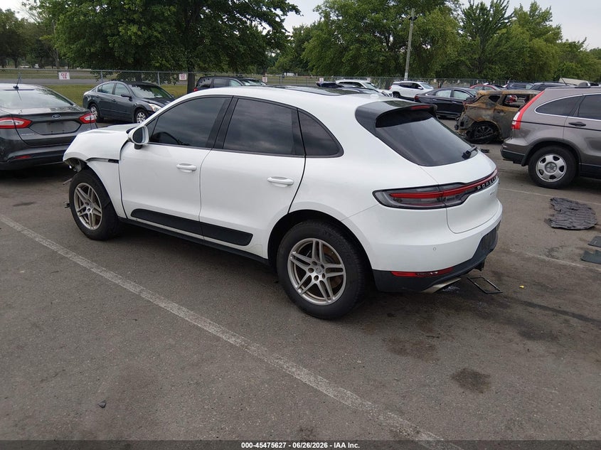 2020 Porsche Macan VIN WP1AA2A55LLB06100 IAAI salvage auction — FRONT END, Salvage (New Jersey), sold $8,550 on 2026-08-10 (photo 3)