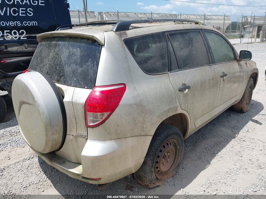 2006 Toyota Rav4 VIN JTMBD33V066012323 IAAI salvage auction — NORMAL WEAR, Clear (North Carolina), sold $800 on 2026-07-17 (photo 4)
