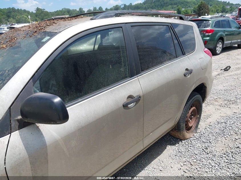 2006 Toyota Rav4 VIN JTMBD33V066012323 IAAI salvage auction — NORMAL WEAR, Clear (North Carolina), sold $800 on 2026-07-17 (photo 6)
