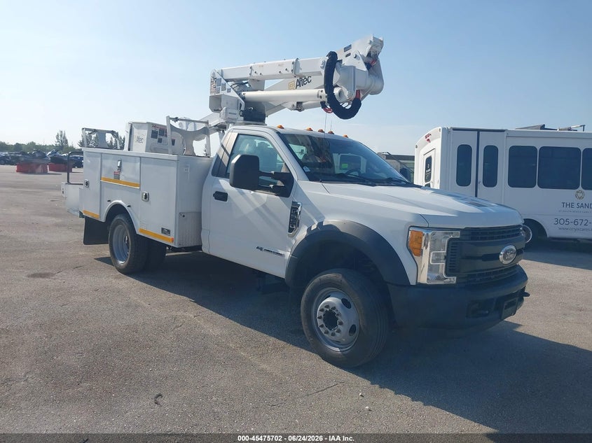 2017 Ford F-550 chassis VIN 1FDUF5GT6HEE22040 IAAI salvage auction — UNKNOWN, Original (Ohio), sold $125 on 2026-07-23 (photo 1)