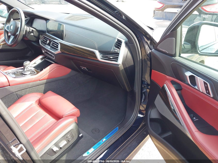 2021 BMW X6 VIN 5UXCY6C06M9E93643 IAAI salvage auction — FRONT & REAR, Salvage Title, sold $26,250 on 2026-07-29 (photo 5)