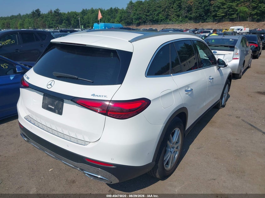 2023 Mercedes-benz Glc VIN W1NKM4HB9PF025201 IAAI salvage auction — UNDERCARRIAGE, Wait Title, sold $21,650 on 2026-08-21 (photo 4)